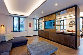 3-bed Deluxe Apt 205