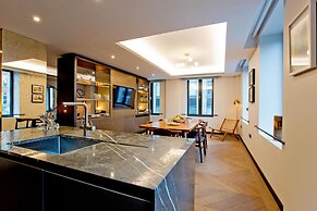 3-bed Deluxe Apt 205