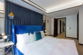 2-bed Superior Apt 208