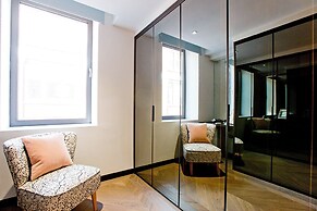 2-bed Superior Apt 208