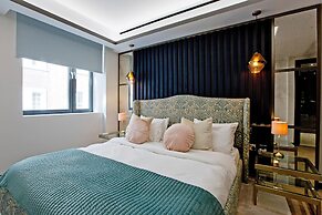 2-bed Deluxe Apt 104