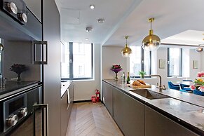 2-bed Deluxe Apt 104