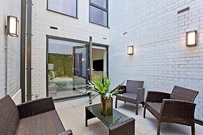 2-bed Deluxe Apt 104