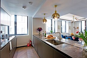 2-bed Deluxe Apt 104