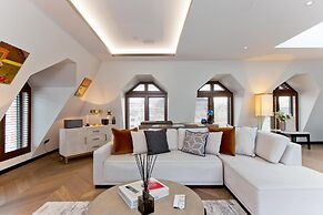 3-bed Rooftop Penthouse