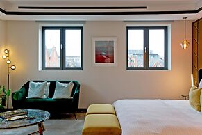 3-bed Rooftop Penthouse