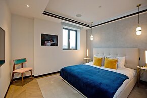 3-bed Rooftop Penthouse