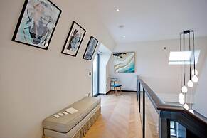 3-bed Rooftop Penthouse