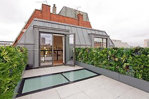 3-bed Rooftop Penthouse