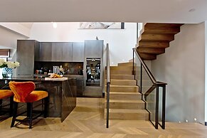 3-bed Rooftop Penthouse