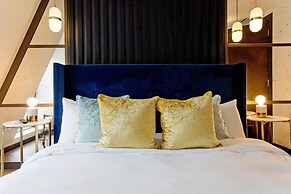 2-bed Superior Apt 416