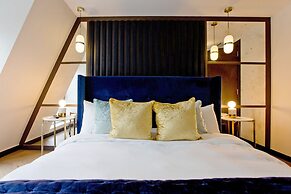 2-bed Superior Apt 416