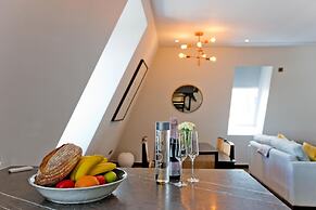 2-bed Deluxe Apt 519