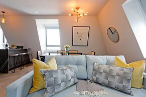 2-bed Deluxe Apt 519