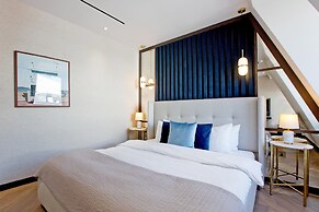 2-bed Deluxe Apt 519