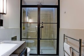 2-bed Executive Apt 620