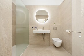 Exclusive Apartment by Renters Prestige