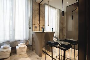 Tritone Luxury Suites Fontana di Trevi