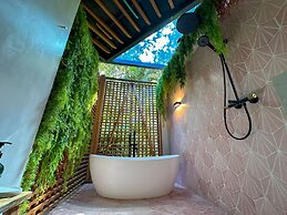 Caribbean Courtyard Villa