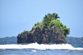 Caribbean Courtyard Villa