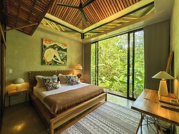 Caribbean Courtyard Villa