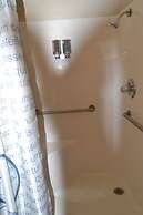 Echo Canyon Resort & Marina