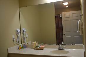 Echo Canyon Resort & Marina