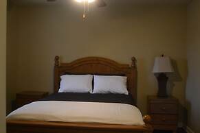 Echo Canyon Resort & Marina