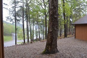 Echo Canyon Resort & Marina