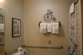 Echo Canyon Resort & Marina