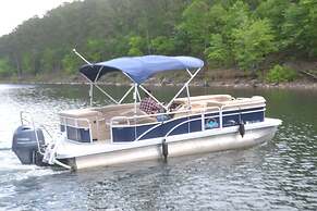 Echo Canyon Resort & Marina