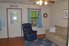 Echo Canyon Resort & Marina