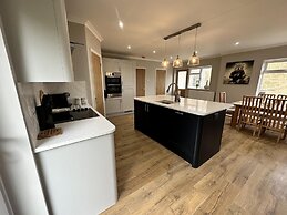 Renovated Cottage in Sherborne With Stunning Views