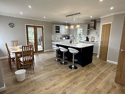 Renovated Cottage in Sherborne With Stunning Views