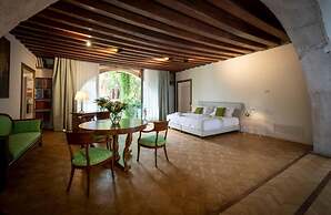 Mocenigo Grand Canal Luxury Suites