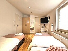 Airport Messe Hotel