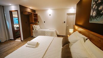 Pousada Flores da Praça