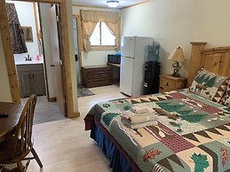 Benzonia Rustic Resort