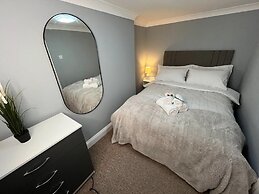 Modern with Stylish Terrace