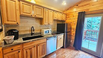 Stonebrook Resort - Adults Only