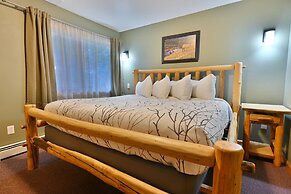 Stonebrook Resort - Adults Only