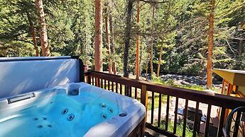 Stonebrook Resort - Adults Only