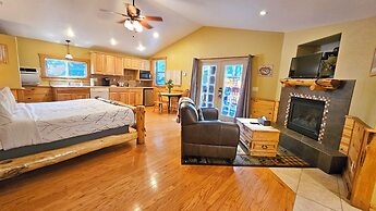 Stonebrook Resort - Adults Only