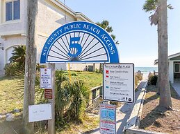 5218 Beach Dr B
