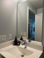Adastay Suites Toronto