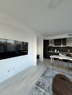 Adastay Suites Toronto