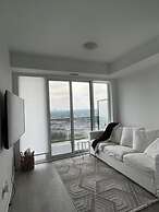 Adastay Suites Toronto