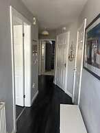 Beautiful 2-bed Apartment in Rhosneigr