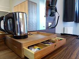 Claremont The Corson