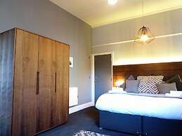 Claremont The Corson